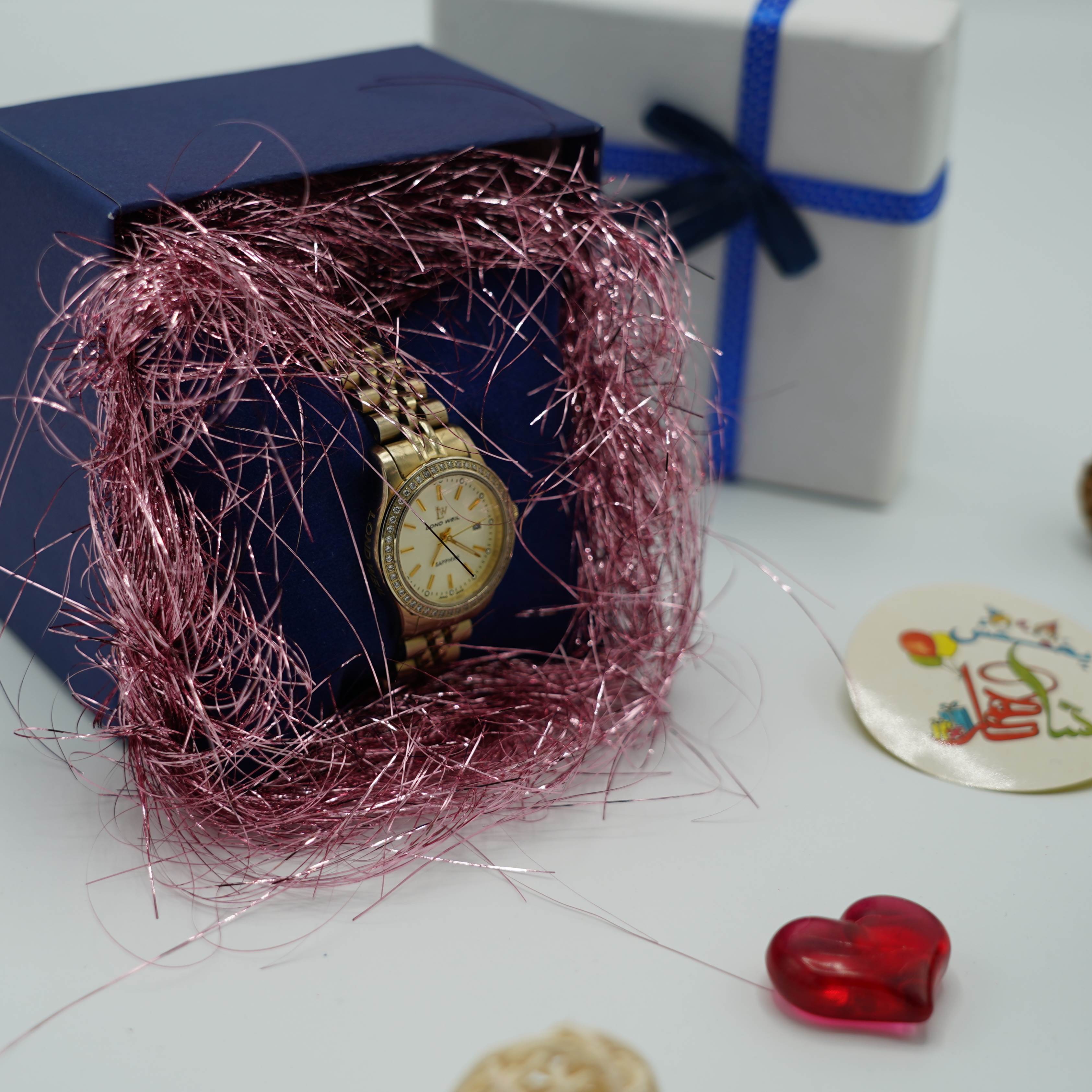 پوشال لیزری صورتی